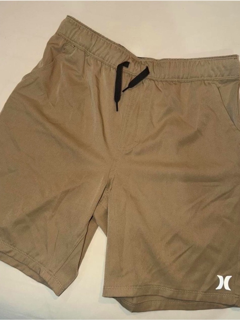 Hurley Men's Tan Elastic Waist Performance Shorts